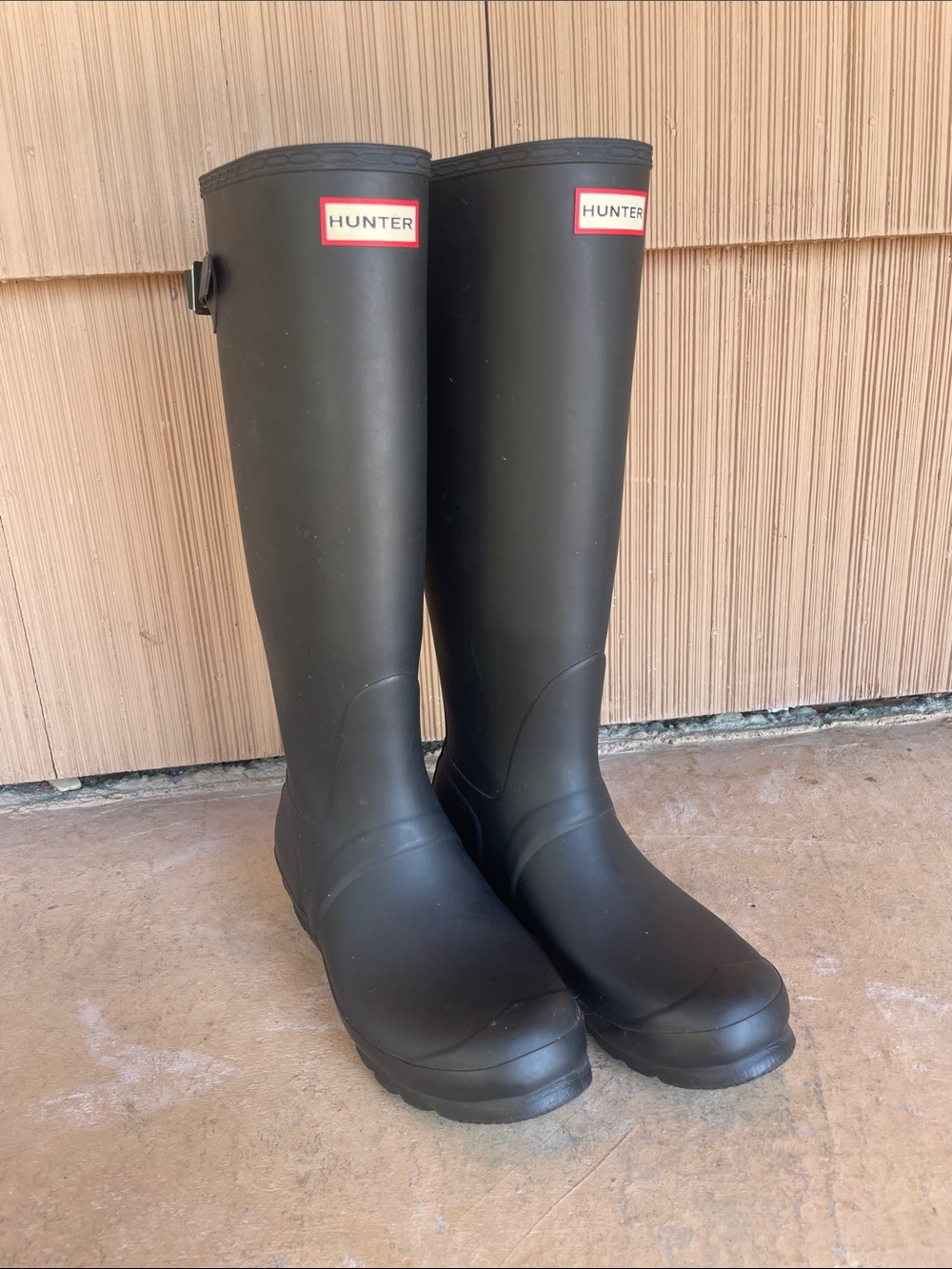 Women’s Hunter Tall Rain Boots in Black